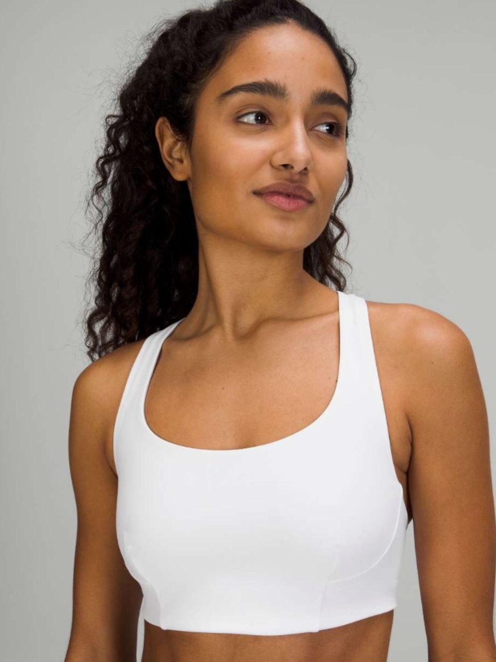 Lululemon Wunder Train Bra *Medium Support, C/D Cup Size 6 - White